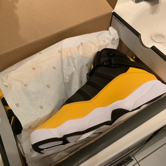 JORDAN SIX RINGS “Taxis” - Picture 2 of 7